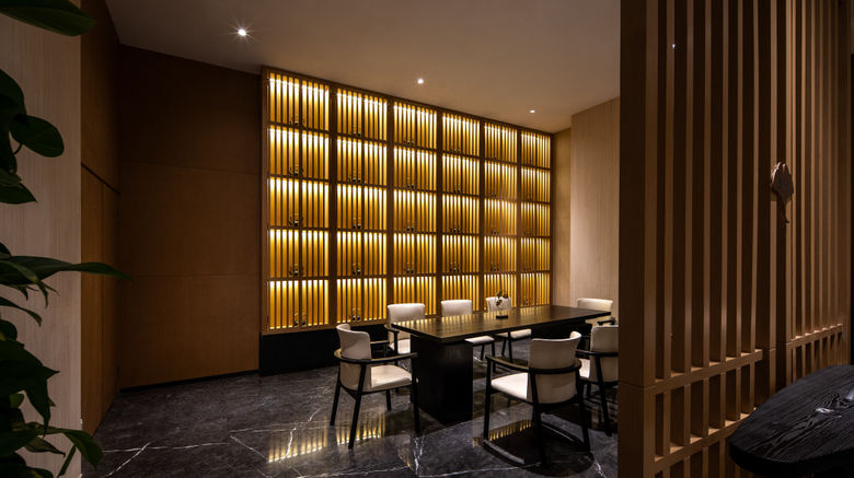 <b>Holiday Inn Exp Baiyun Airport T2 Exterior</b>. Images powered by <a href="https://www.leonardoworldwide.com/" title="Leonardo Worldwide" target="_blank">Leonardo</a>.