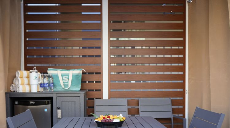 Holiday Inn Resort Orlando Suites - Wate Lobby