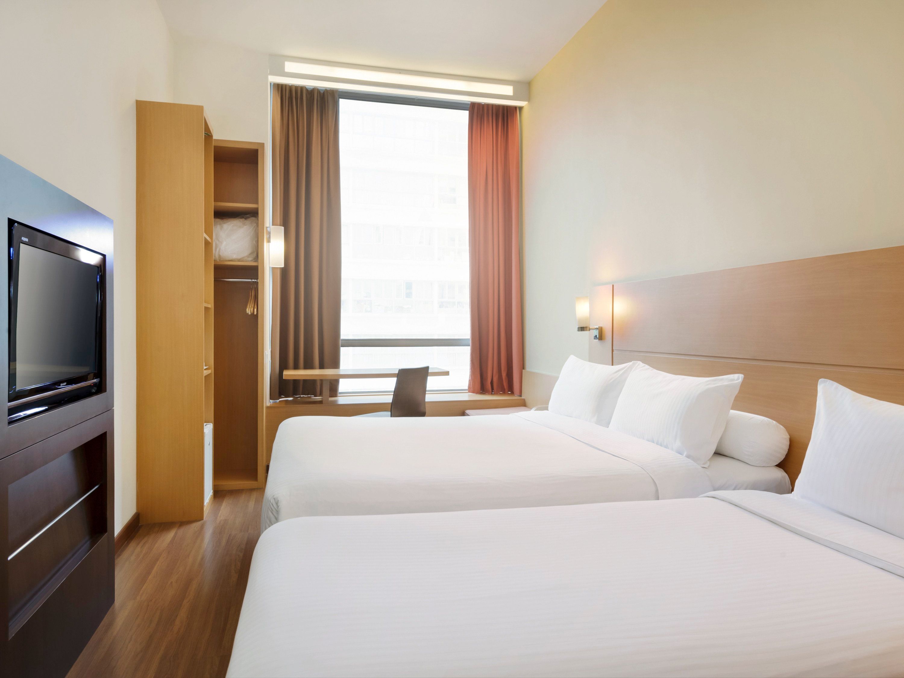 Ibis Singapore on Bencoolen- Singapore, Singapore Hotels- First