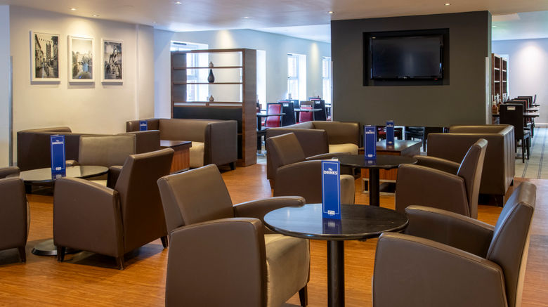 <b>Holiday Inn Express Warwick Exterior</b>. Images powered by <a href="https://www.leonardoworldwide.com/" title="Leonardo Worldwide" target="_blank">Leonardo</a>.
