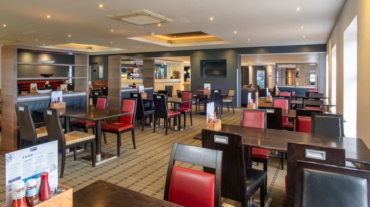 Holiday Inn Express Warwick Restaurant