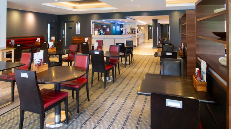 Holiday Inn Express Warwick Restaurant