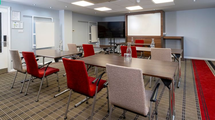 Holiday Inn Express Warwick Meeting