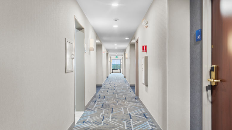 <b>Holiday Inn Express Hotel & Suites Lobby</b>. Images powered by <a href="https://www.leonardoworldwide.com/" title="Leonardo Worldwide" target="_blank">Leonardo</a>.