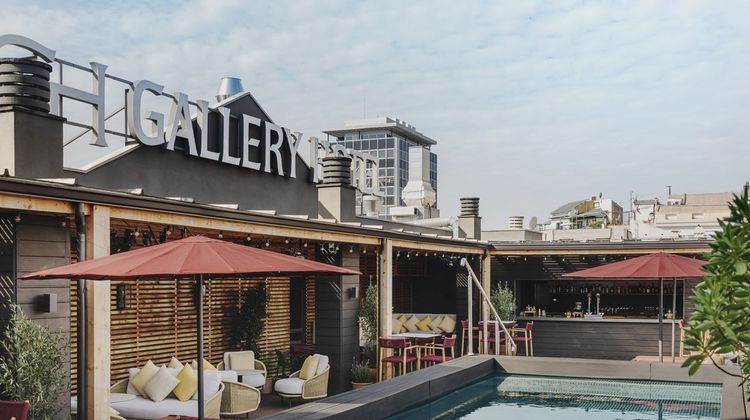 Gallery Hotel Pool