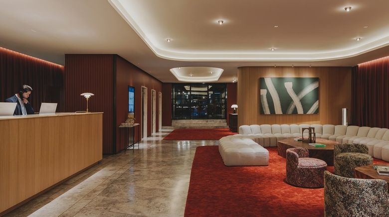 <b>Gallery Hotel Lobby</b>. Images powered by <a href="https://www.leonardoworldwide.com/" title="Leonardo Worldwide" target="_blank">Leonardo</a>.