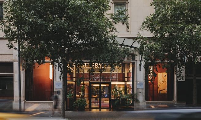 Gallery Hotel Exterior