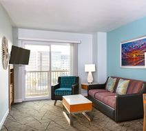 Worldmark Anaheim Room