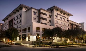 Courtyard Redwood City