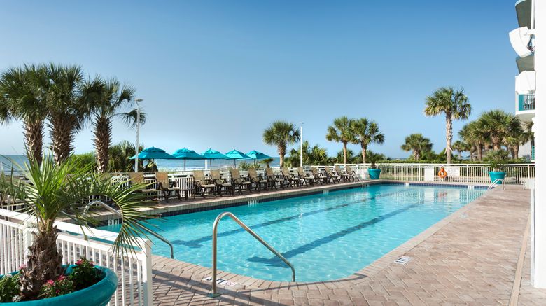 <b>Paradise Resort Pool</b>. Images powered by <a href="https://www.leonardoworldwide.com/" title="Leonardo Worldwide" target="_blank">Leonardo</a>.