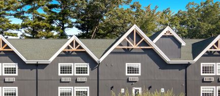 Traverse Victorian Inn Exterior