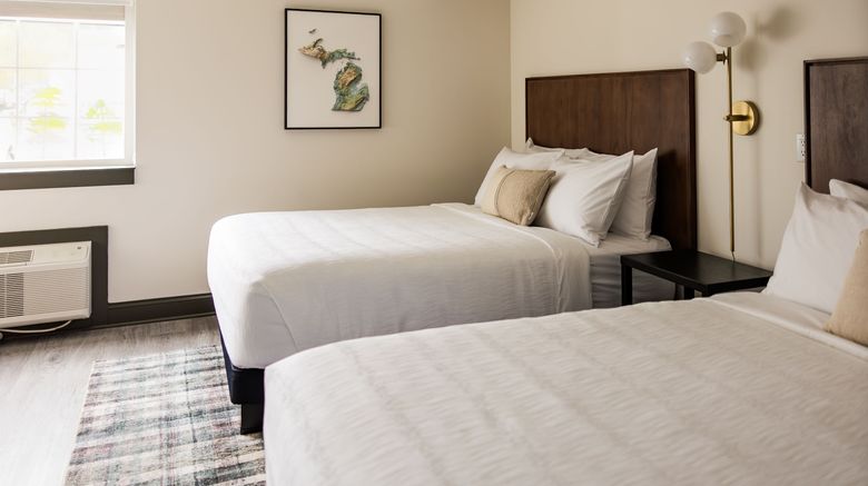 <b>Traverse Victorian Inn Room</b>. Images powered by <a href="https://www.leonardoworldwide.com/" title="Leonardo Worldwide" target="_blank">Leonardo</a>.