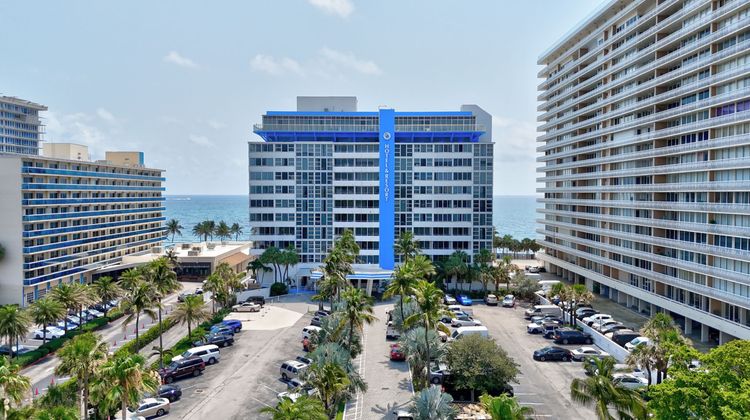Ocean Manor Resort Exterior