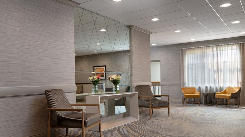 <b>DoubleTree by Hilton Providence Airport Lobby</b>. Images powered by <a href="https://www.leonardoworldwide.com/" title="Leonardo Worldwide" target="_blank">Leonardo</a>.