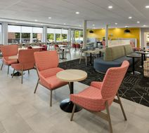 Home2 Suites Stockbridge Lobby
