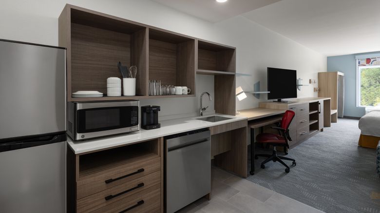 <b>Home2 Suites Stockbridge Room</b>. Images powered by <a href="https://www.leonardoworldwide.com/" title="Leonardo Worldwide" target="_blank">Leonardo</a>.