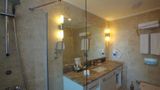 <b>Sentido Bellazure Room</b>. Images powered by <a href="https://www.leonardoworldwide.com/" title="Leonardo Worldwide" target="_blank">Leonardo</a>.