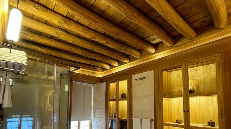 <b>Zeynep Hanim Konagi Hotel Suite</b>. Images powered by <a href="https://www.leonardoworldwide.com/" title="Leonardo Worldwide" target="_blank">Leonardo</a>.