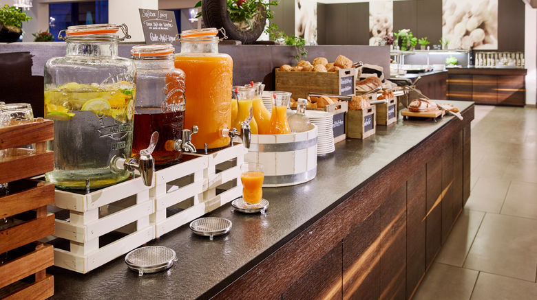 <b>Motorsport Hotel Restaurant</b>. Images powered by <a href="https://www.leonardoworldwide.com/" title="Leonardo Worldwide" target="_blank">Leonardo</a>.