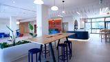 Holiday Inn Exp Suites Sabadell Exterior