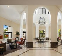 Pine Cliffs Ocean Suites, Luxury Coll Lobby
