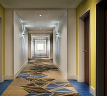 Holiday Inn Express & Stes Savannah W Lobby