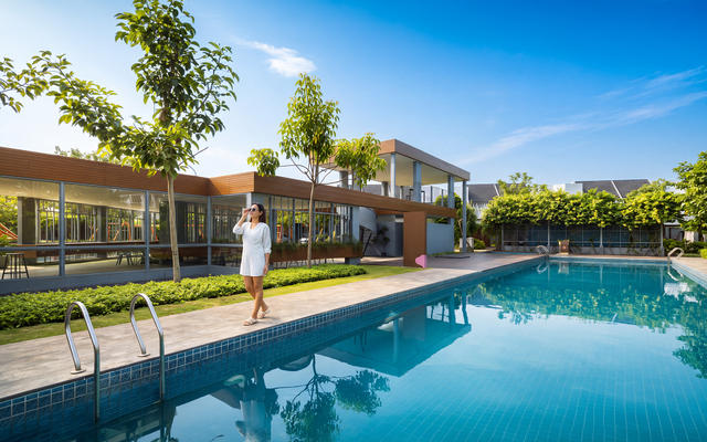 Resort Swimming Pool with Pavillion