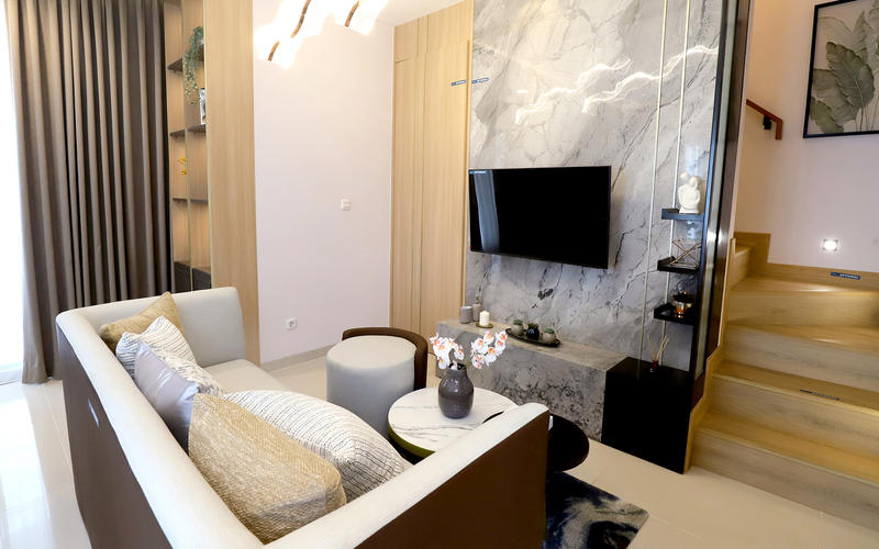 1st Floor Living Room