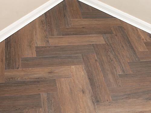 Vintage Walnut 6mm PREMIUM Herringbone SPC Click