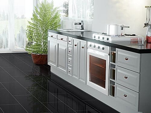 PURE BLACK HIGH GLOSS LAMINATE TILE 8MM