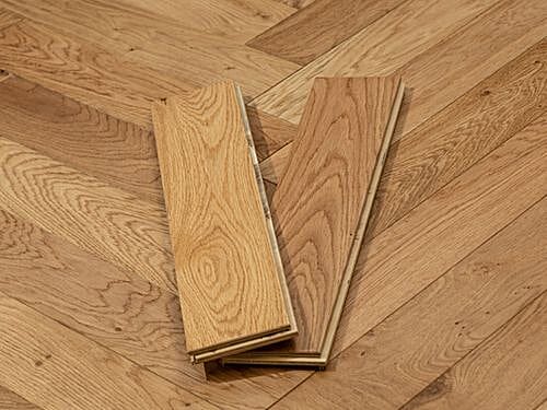 14/3 Natural Oak Brushed & UV Lacquered Herringbone