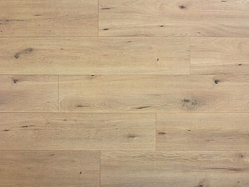 Artisan Oak Natural 12mm AC5 Laminate
