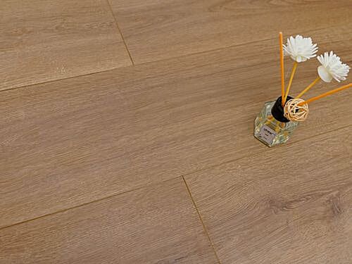 Burnham Natural Oak 8mm