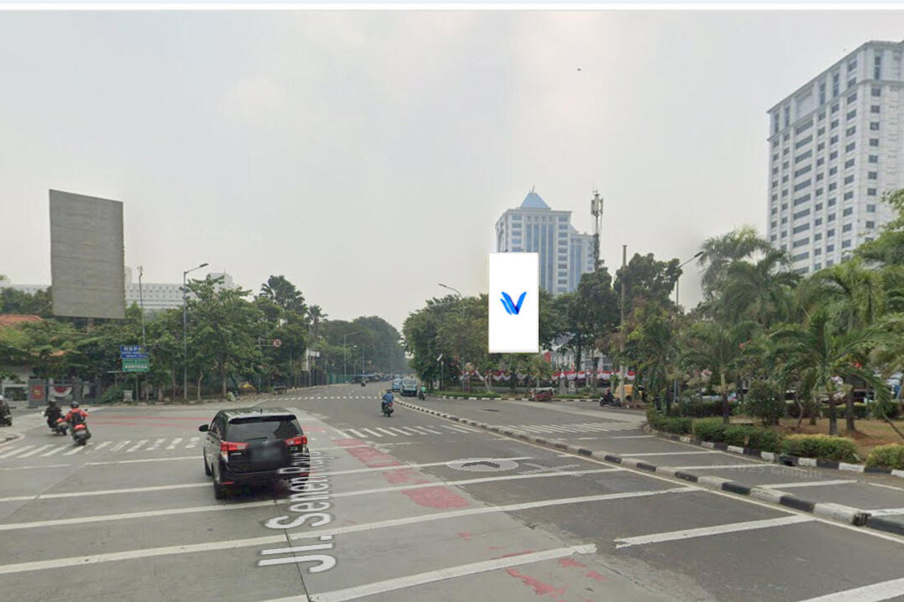 Billboard Jl. Senen Raya No. 7, Jakarta Pusat