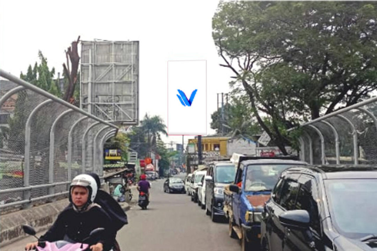 Billboard Jl. WR Supratman (Stasiun Pondok Ranji), Tangerang Selatan