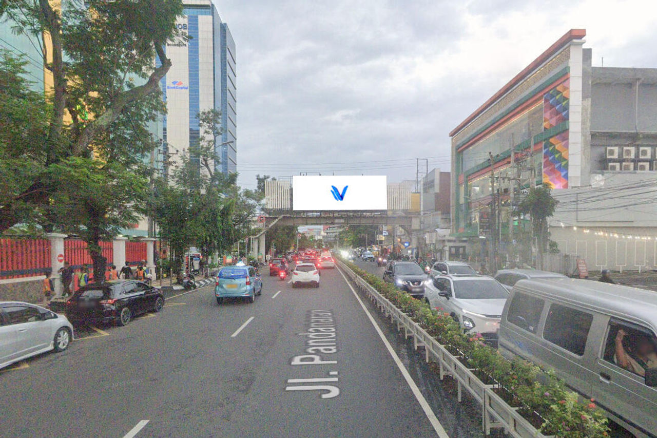 Billboard Jl. Pandanaran (HERMINA), Semarang