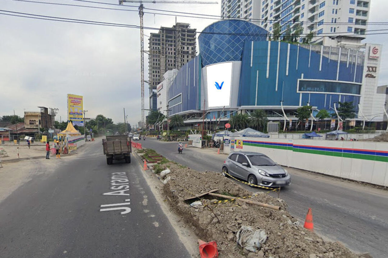 Videotron JL. JEND. GATOT SUBROTO - MANHATTAN TIMES SQUARE, MEDAN