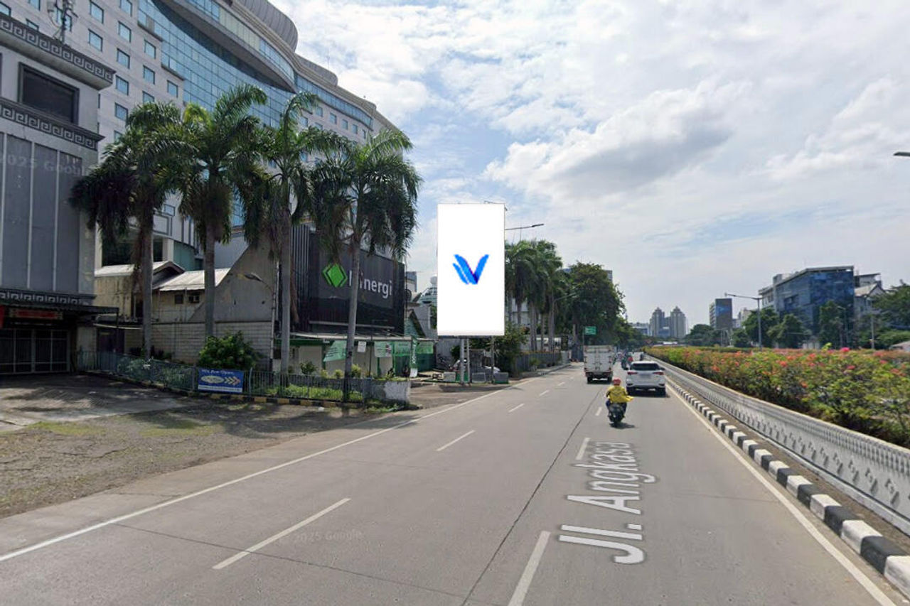 Billboard Jl. Angkasa - Kemayoran, Jakarta Pusat