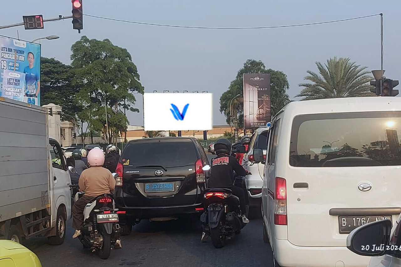 Billboard JL. Raya Serpong (Bundaran alam sutera) Serpong Utara - Tangerang Selatan