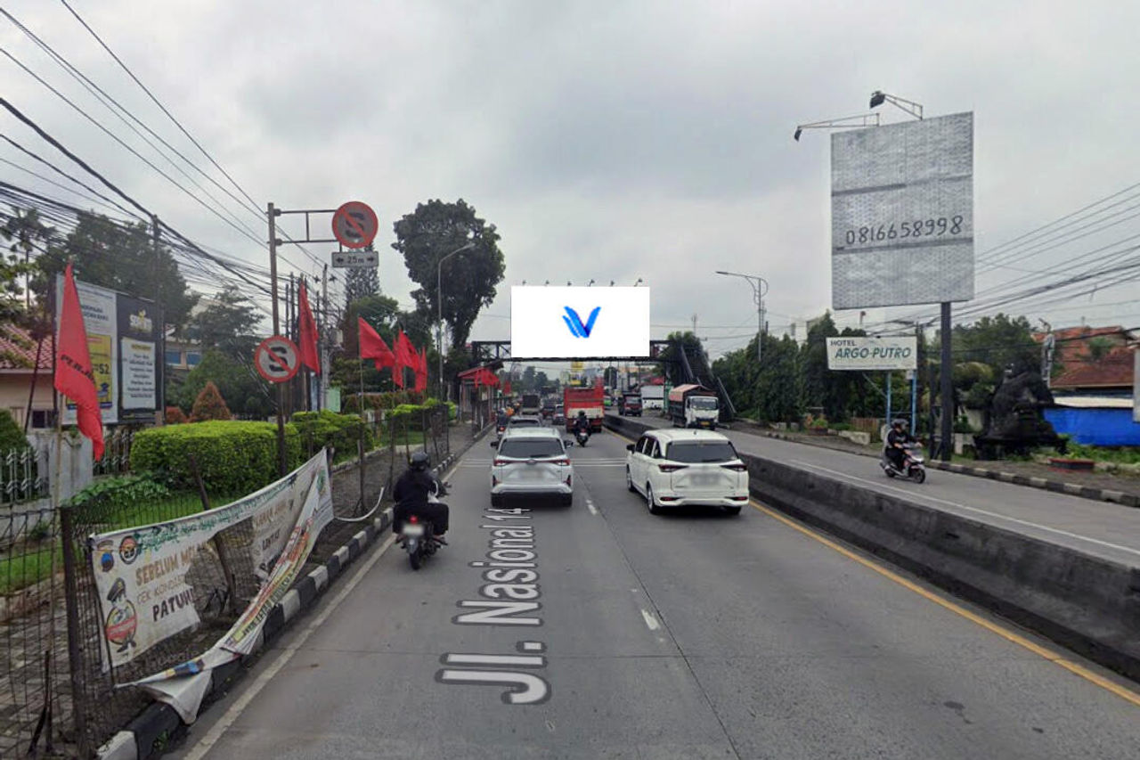 Billboard JPO Jl. Diponegoro Unggaran, Semarang