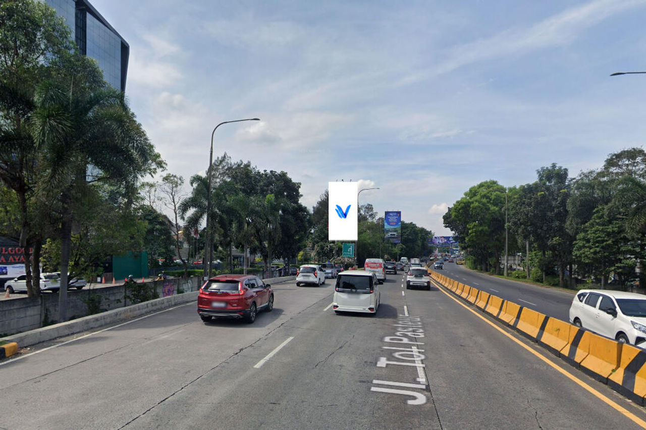 Billboard Tol Pasteur - Jl. Djununan Exit Tol Pasteur, Bandung