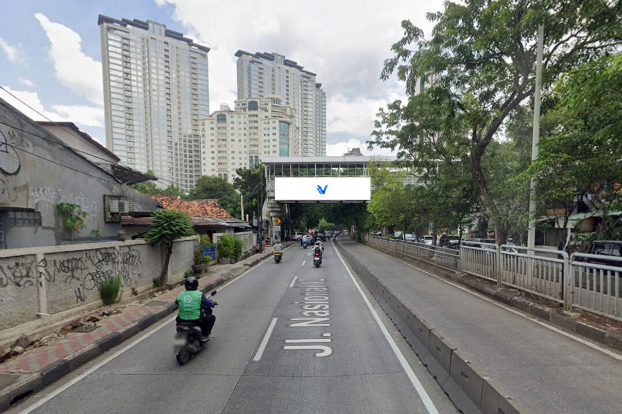 Billboard Jl. Teuku Nyak Arief, Jakarta Selatan
