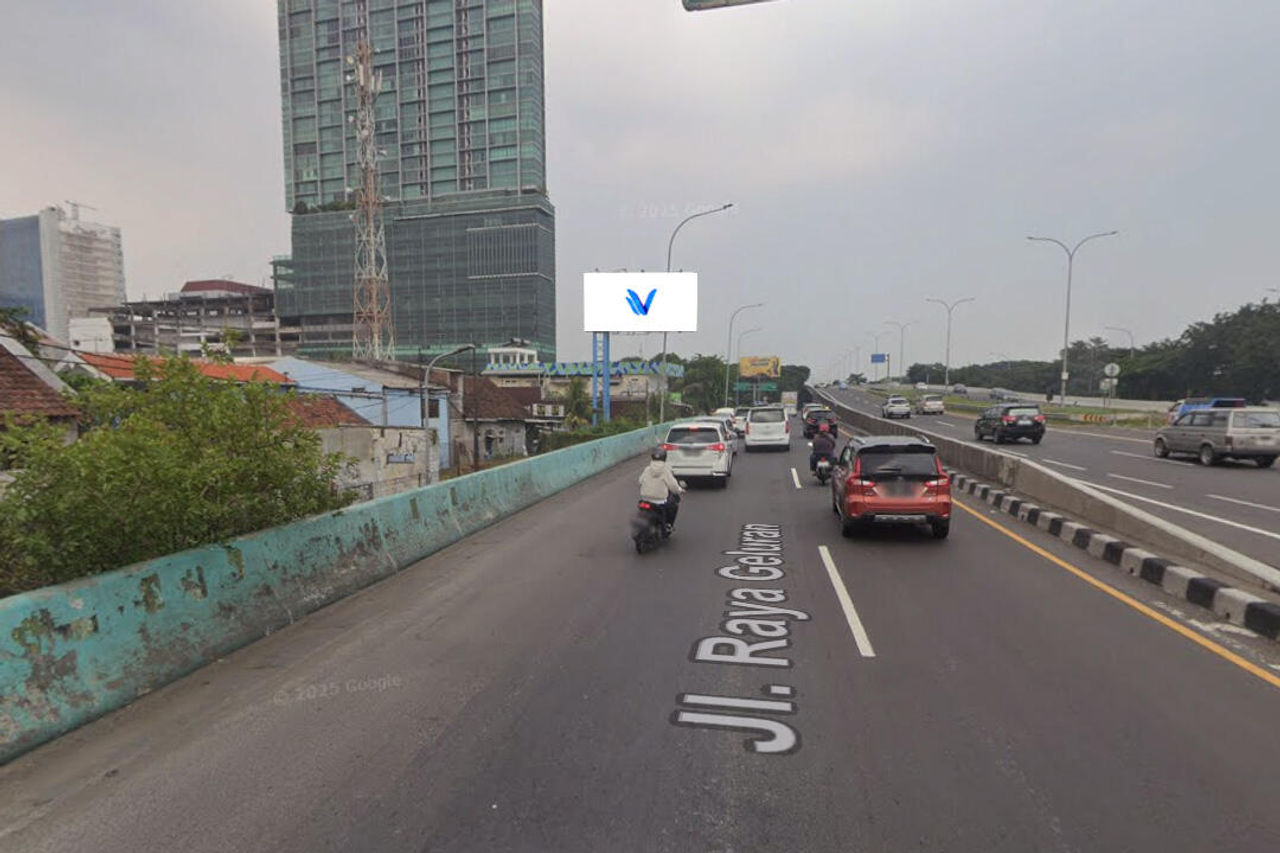 Billboard Area Bundaran Waru - Cito Mall, Surabaya