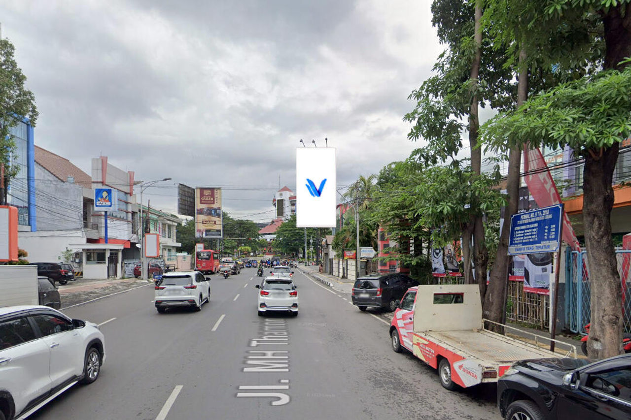 Billboard Jl. Thamrin (Utara Taman Pandanaran), Semarang