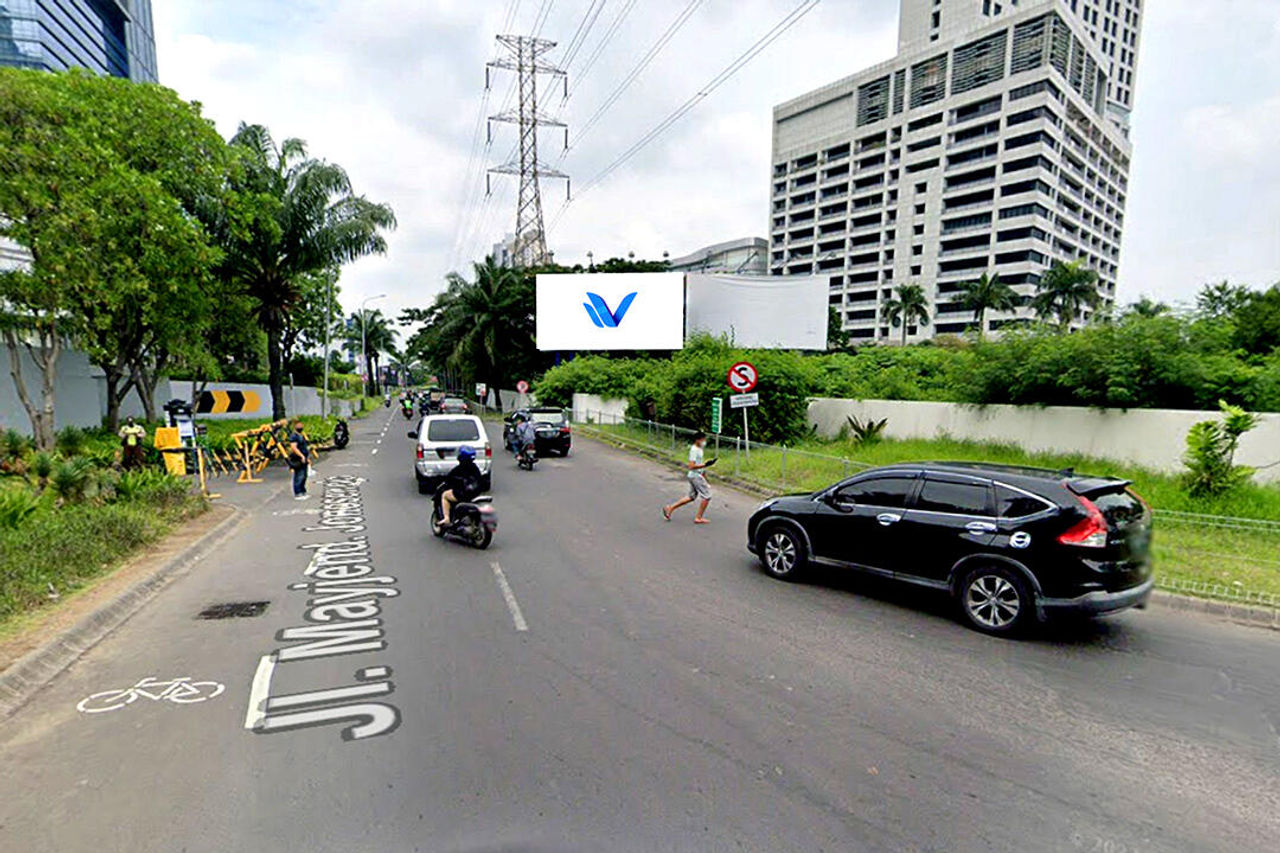 Billboard Jl. Bukit Darmo Boulevard (Depan PTC), Surabaya