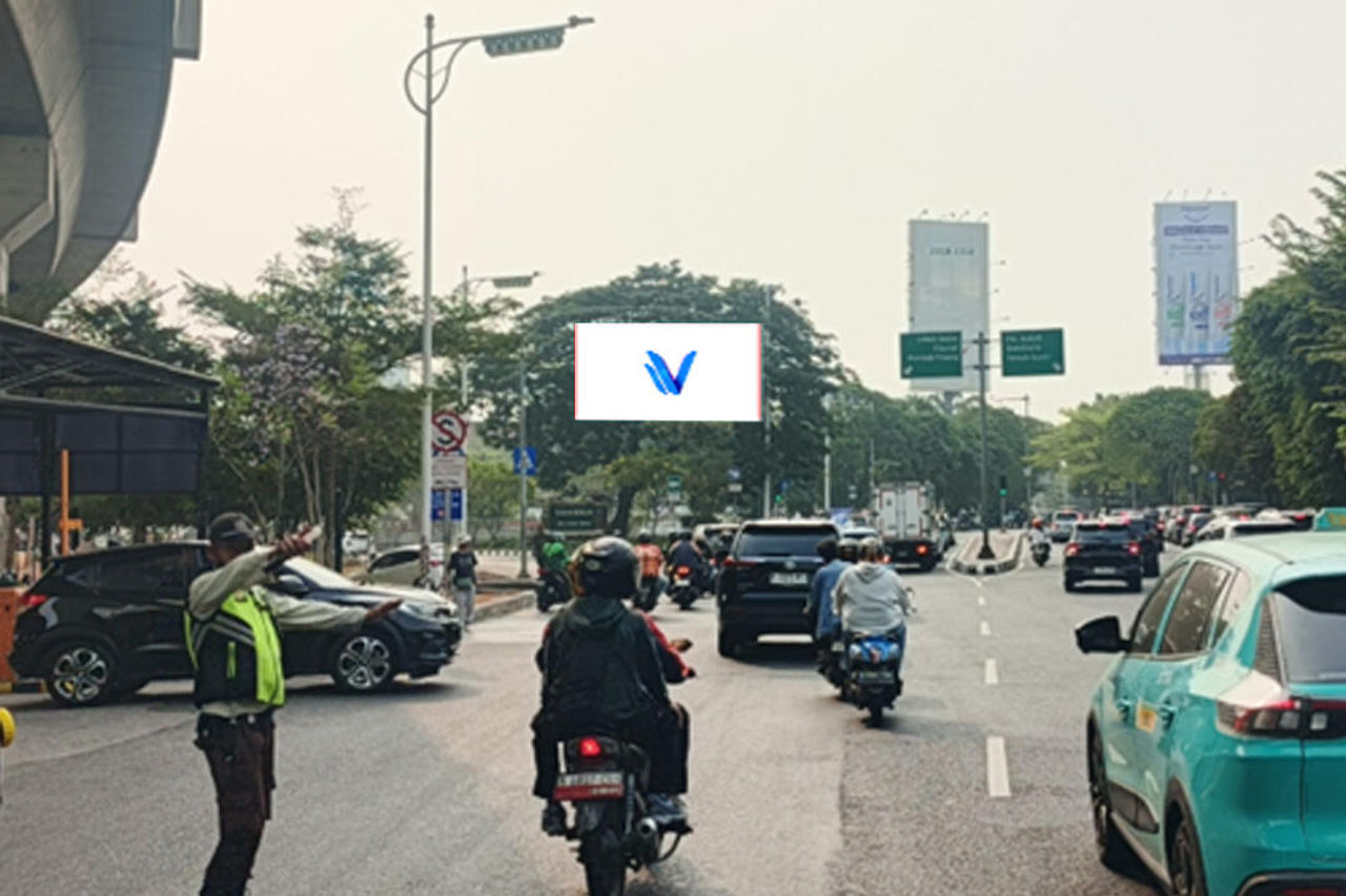 Billboard Jl. RA Kartini, Lebak Bulus, Jakarta Selatan