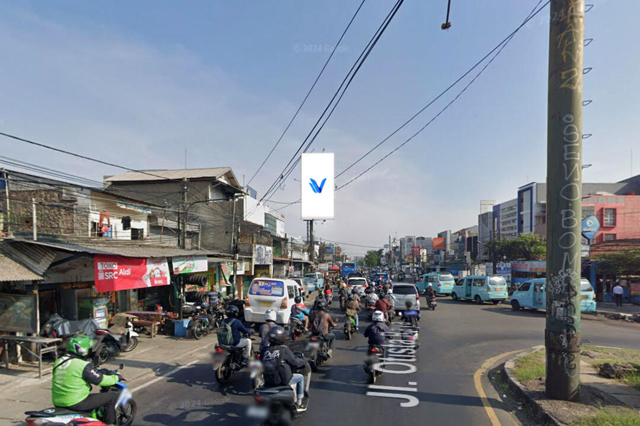 Billboard Jl. Dewi Sartika, Tangerang Selatan