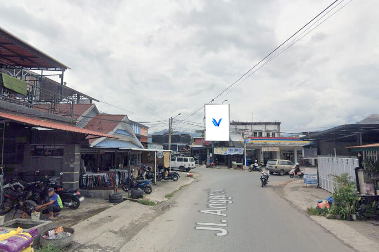 Baliho Jl Anggrek, Dangerakko, Kec Wara, Palopo