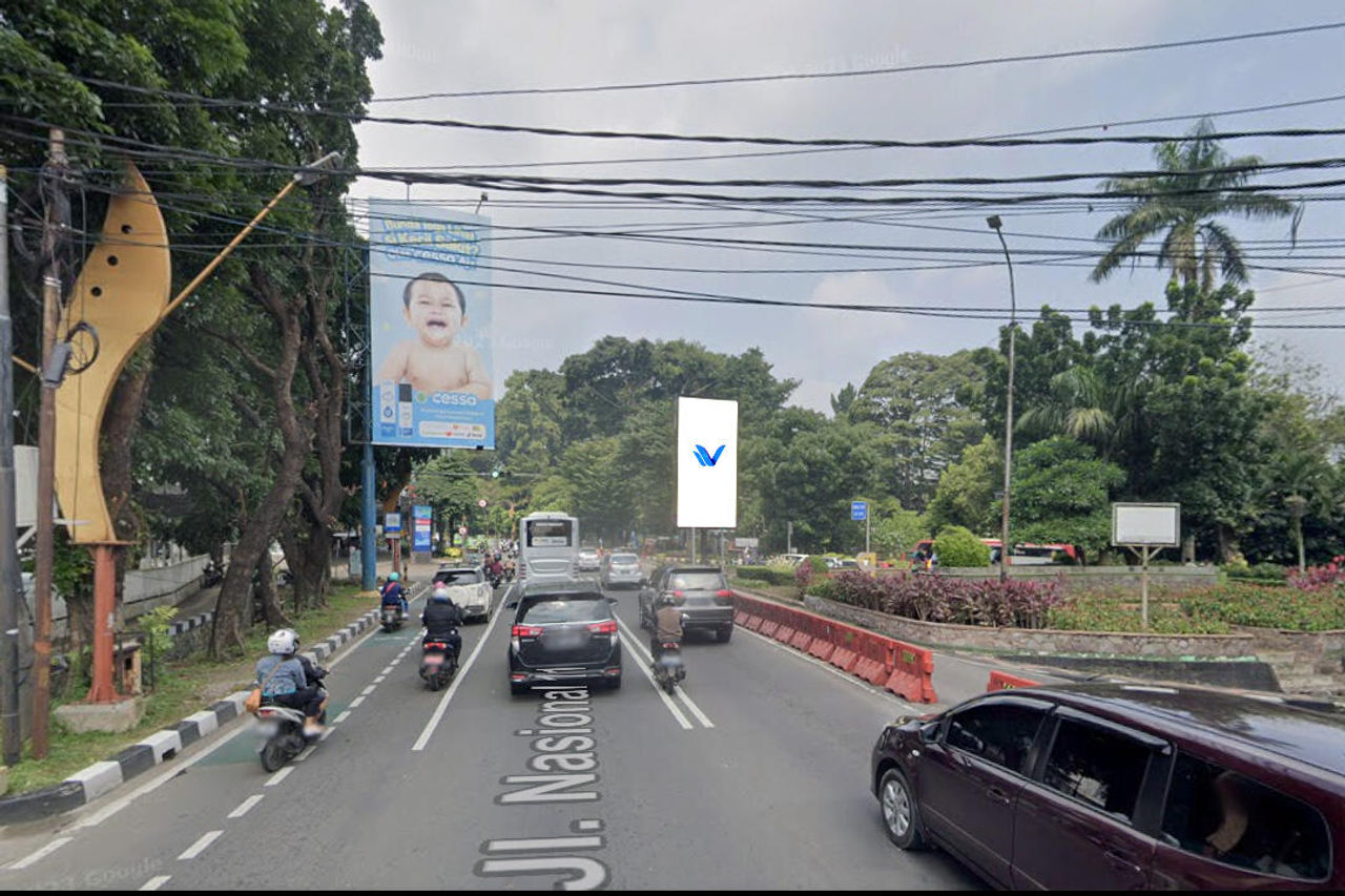 Billboard JL. Padjajaran (Taman Pangrango) seberang Lippo Plaza Keboen Raya, Bogor