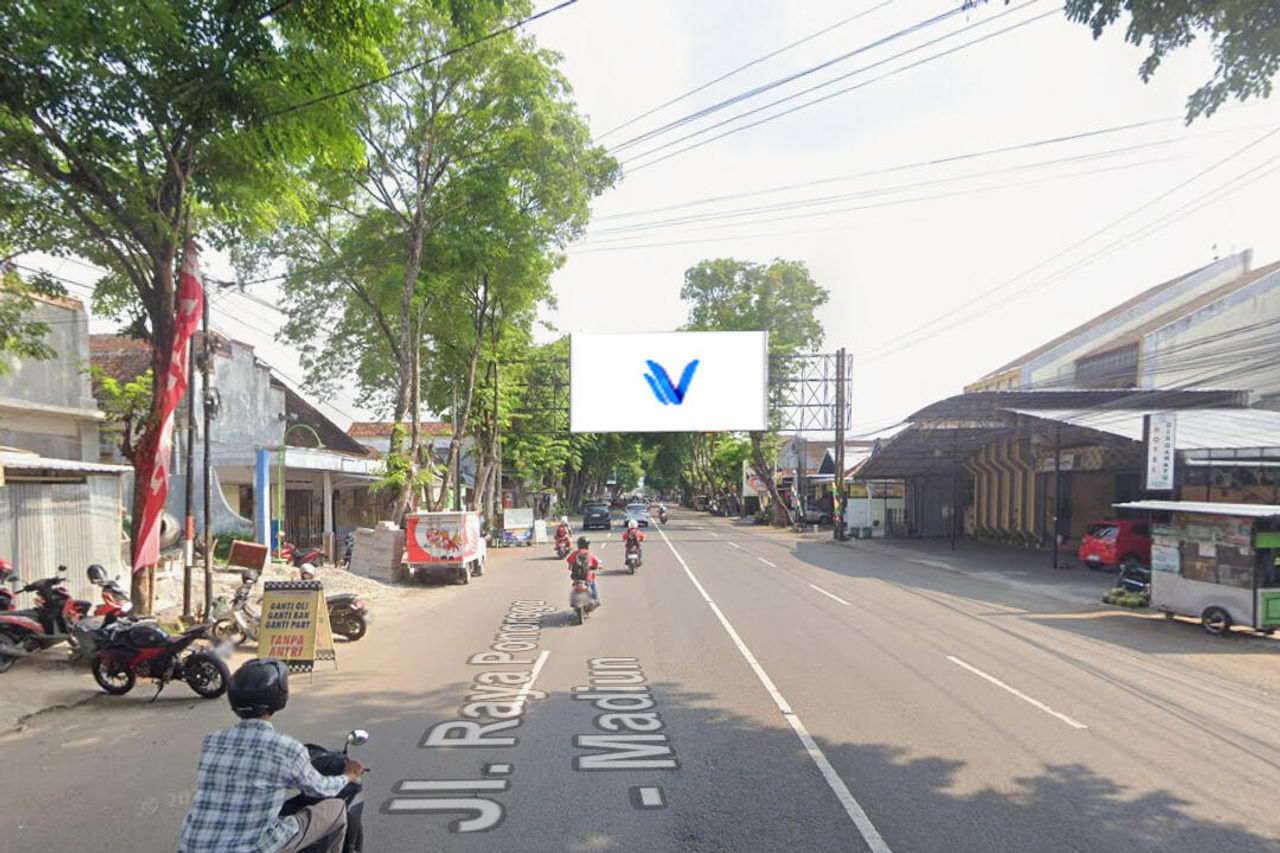 Billboard JL. K.H Ahmad Dahlan Barat, Banyudono, Kec.Ponorogo Kab.Ponorogo (Pasar Songgolangit)